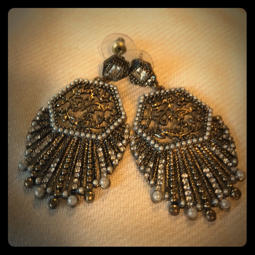 Gold and pearl chandelier earrings